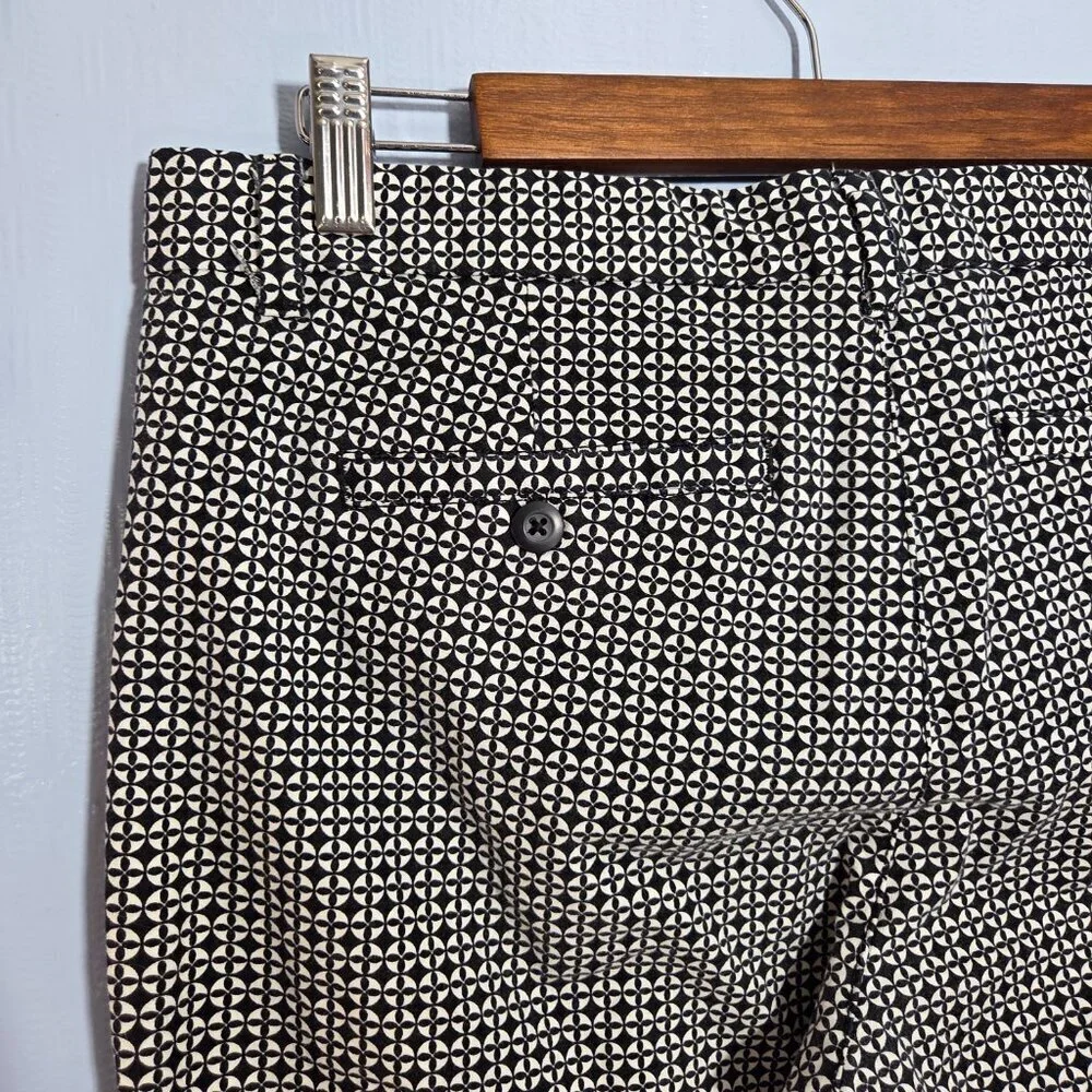 Gap Size 10R Slim City Black White Print Casual Ankle Straight Leg Pants - Picture 7 of 10